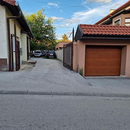 Luxury Apartment Emas Old Town Sarajevo Dream View エクステリア 写真